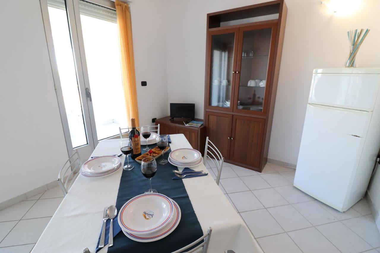 Holiday House Vanessa In The Otranto City Center, Salento Ideal For 5 People Villa Esterno foto