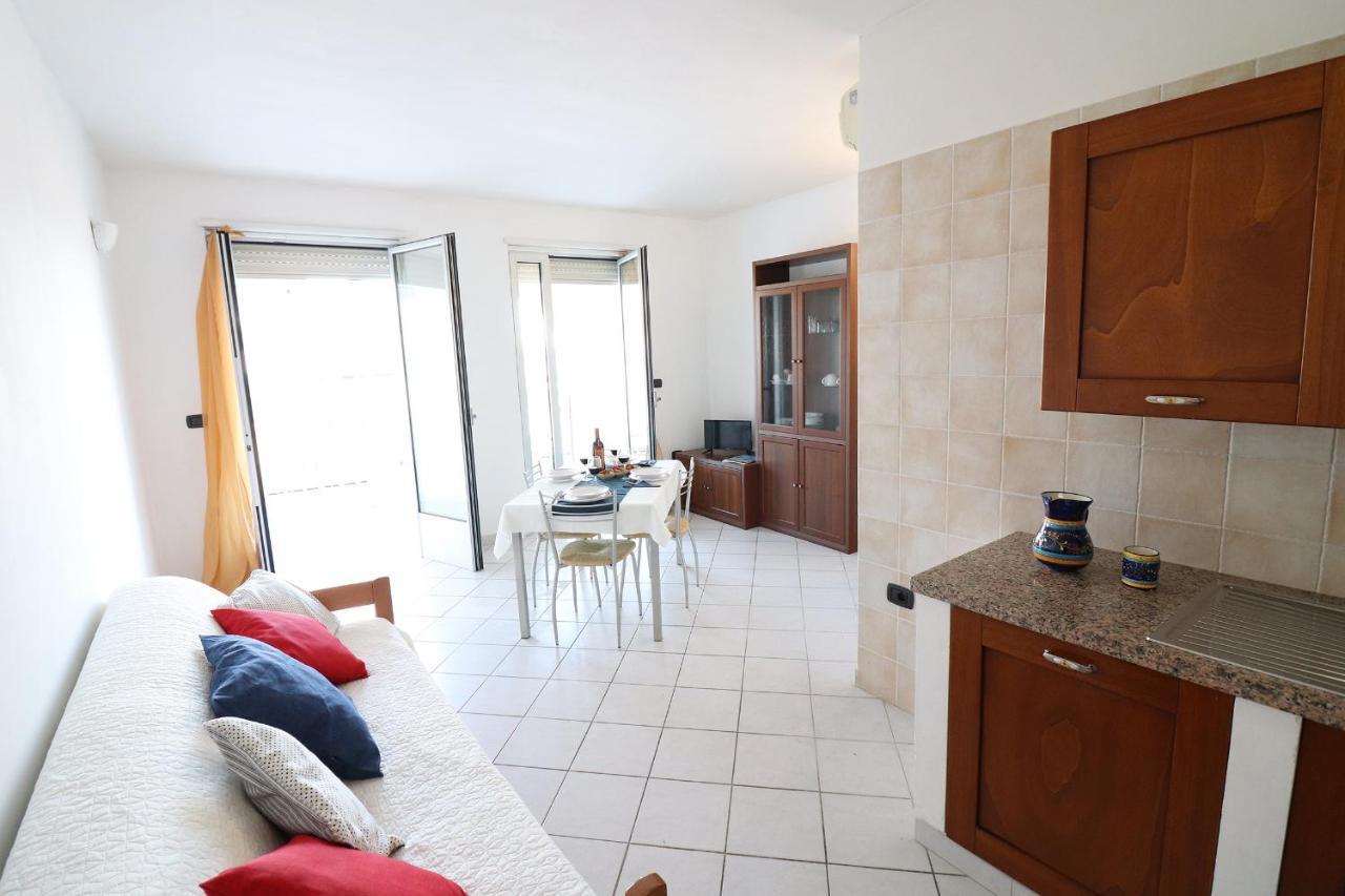 Holiday House Vanessa In The Otranto City Center, Salento Ideal For 5 People Villa Esterno foto