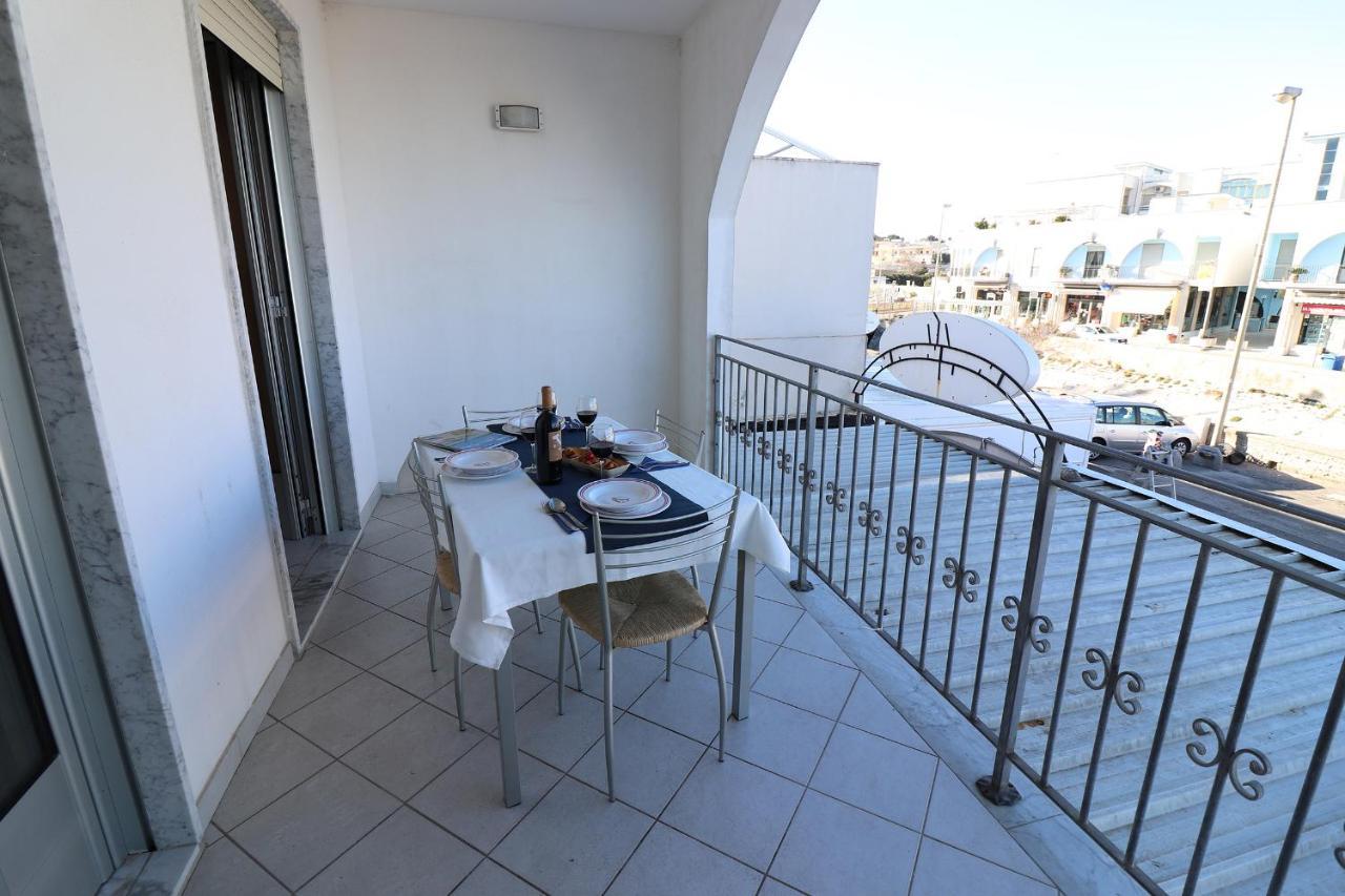 Holiday House Vanessa In The Otranto City Center, Salento Ideal For 5 People Villa Esterno foto