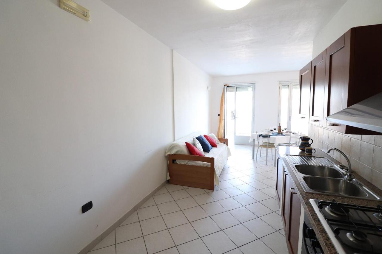 Holiday House Vanessa In The Otranto City Center, Salento Ideal For 5 People Villa Esterno foto